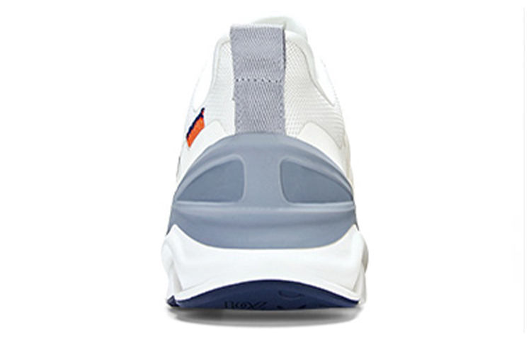 Shop 361° Lightweight Low-Top Running Shoes 'White' 671932237-4