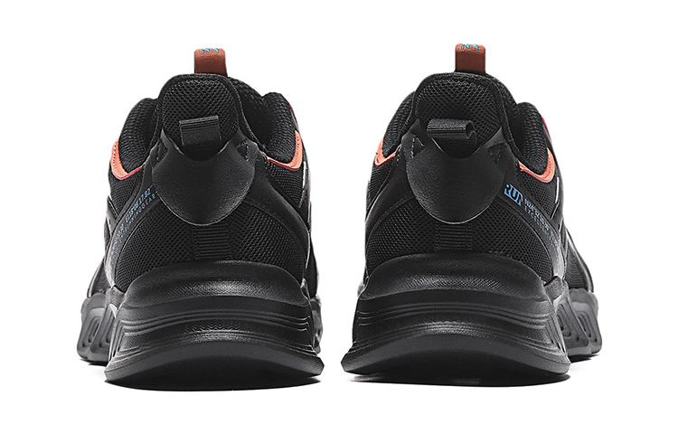 Lookbook Zapatillas de correr ligeras 361° 'Negro Rojo' 672032241-4