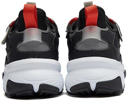 361° 靈瞳2.0Plus 舒適低筒老爹鞋 白黑 Lookbook 361° 靈瞳2.0Plus 舒適低筒老爹鞋 白黑