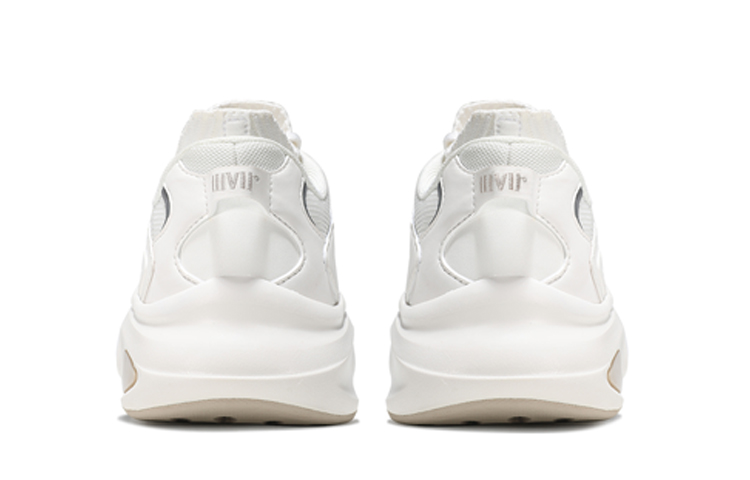 Shop 361° 로우탑 '화이트' (361° Low-Top 'White') 671926717F-1