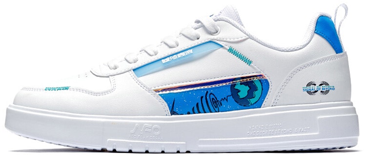 361-low-top-casual-sneakers-white-blue-672036607-1