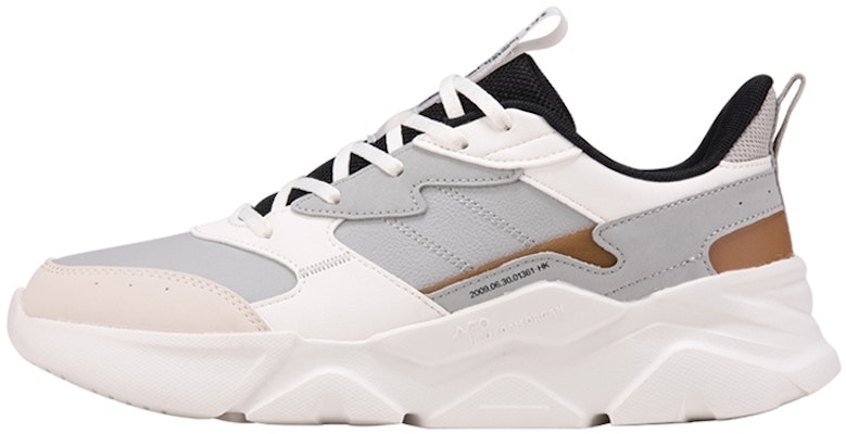 361° 耐磨防滑 低筒 跑步鞋 男款 灰白色 Buy 361° 耐磨防滑 低筒 跑步鞋 男款 灰白色