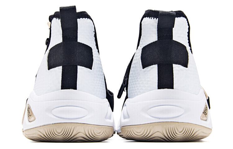 Lookbook 361° 로우 '블랙 화이트' 671846707-3