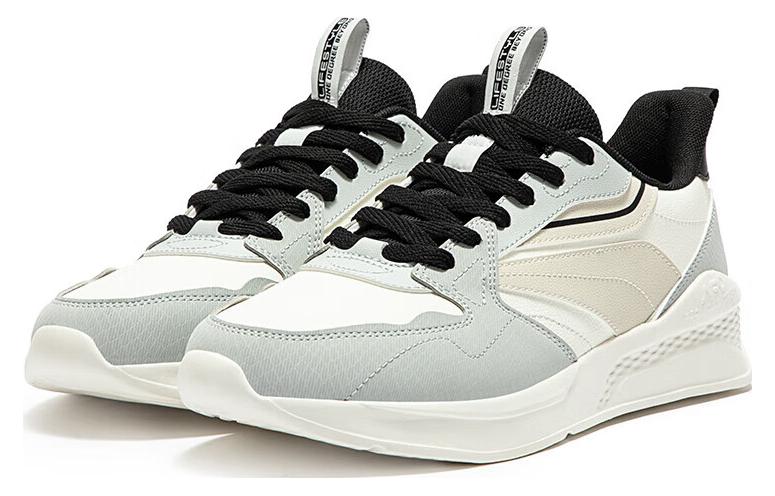 Lookbook 361° Low 'Hitam Putih Kelabu' 672336711-3