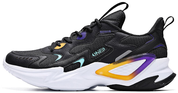 361-low-black-yellow-672036791-6