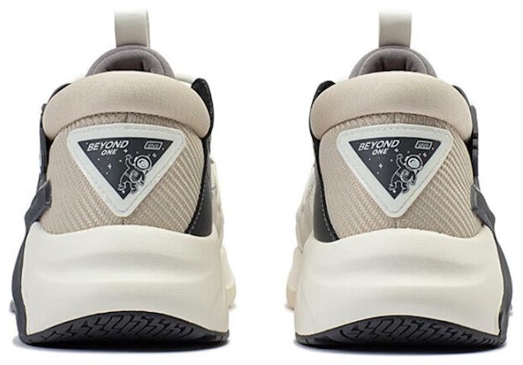 361° Low 'Hao Han Blanco Gris' 672326701F-2 Lookbook 361° Low 'Hao Han Blanco Gris' 672326701F-2