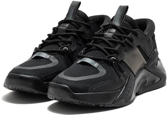 361° 浩瀚 減震防滑耐磨 低幫 老爹鞋 男款 黑色 Lookbook 361° 浩瀚 減震防滑耐磨 低幫 老爹鞋 男款 黑色