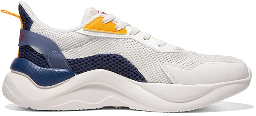 361° Low 'Putih Biru' 672126703F-3 Lookbook 361° Low 'Putih Biru' 672126703F-3