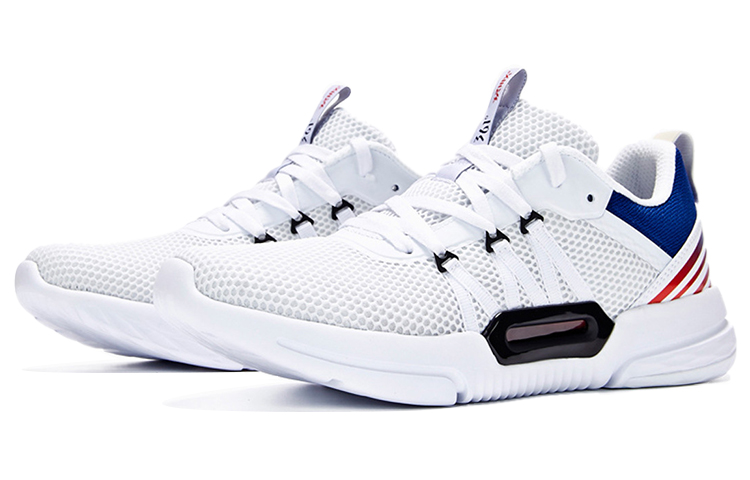 Lookbook 361° Low Top 'Putih Hitam' 571926739-1