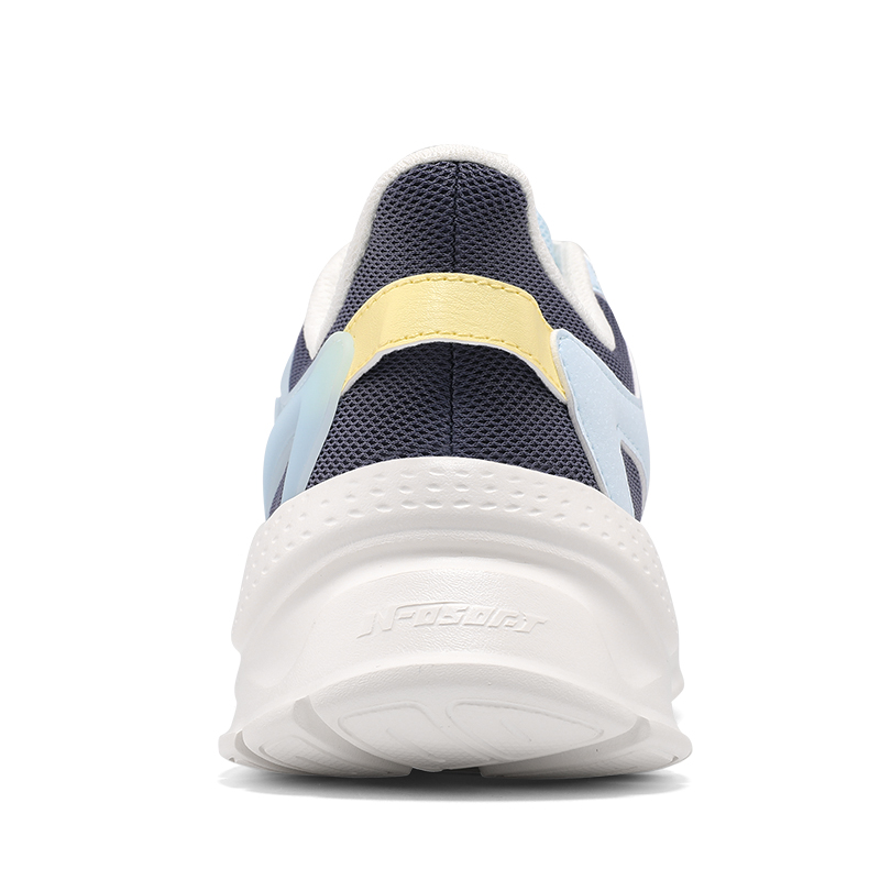 Lookbook 361° Sepatu Rendah 'Putih Biru' 672346761F-3