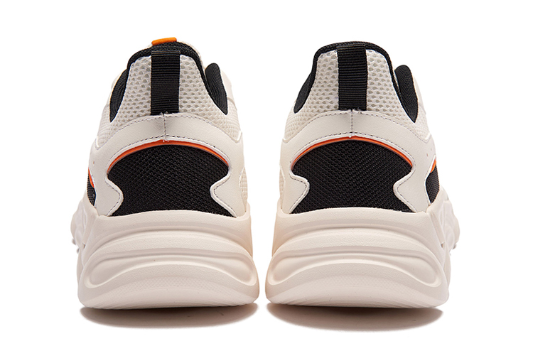 Shop 361° Low Top Running Shoe 'White Black' 672112252-1