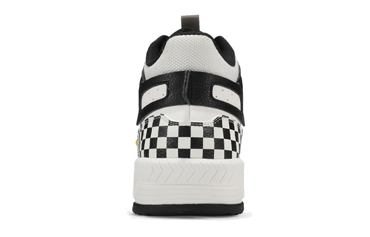 Lookbook Zapatillas de Skate Low Top 361° 'Negro Blanco'. 672146608B-5