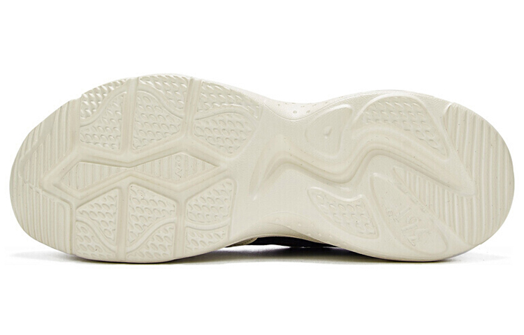 Shop 361° Mesh Rendah 'Putih Hitam' 672016785-4