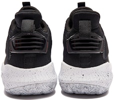 361° Kasut Bola Keranjang Pertengahan 'Putih Hitam' 672031103-1 Lookbook 361° Kasut Bola Keranjang Pertengahan 'Putih Hitam' 672031103-1