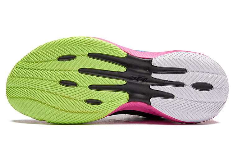 Shop 361° 耐磨減震 中幫運動休閒鞋 黑粉