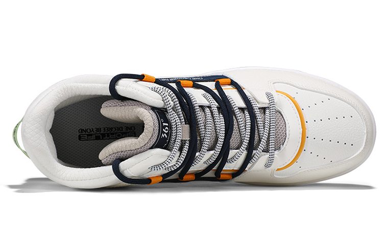 Lookbook 361° ミッドトップ『ベージュレザー』672146607F-3 672146607F-3