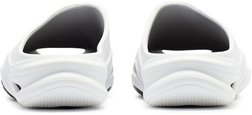 361° N40 拖鞋‘黑白’ 672326730-1 Lookbook 361° N40 拖鞋‘黑白’ 672326730-1