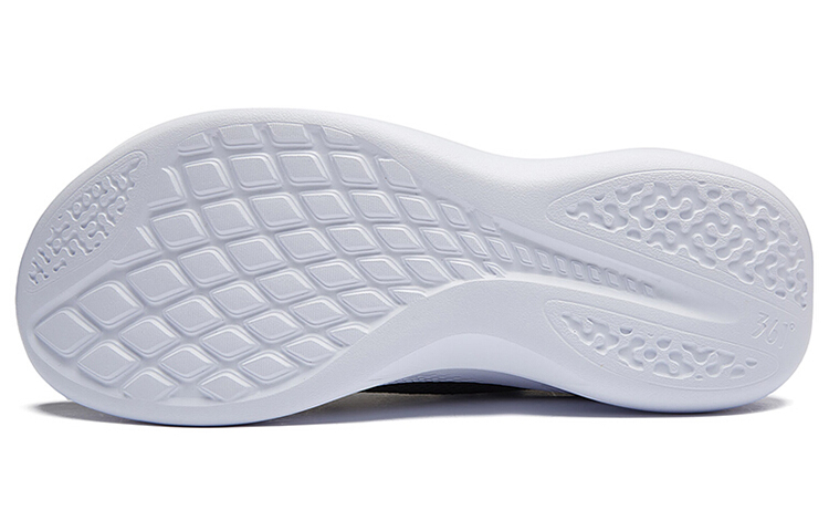 Shop 361° NFO '블랙 화이트' (스타일리쉬한 흑백) 672112246-4