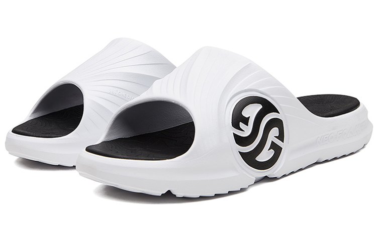 Lookbook 361° NFO Technology AG Slide 'Black White' 572126737-2