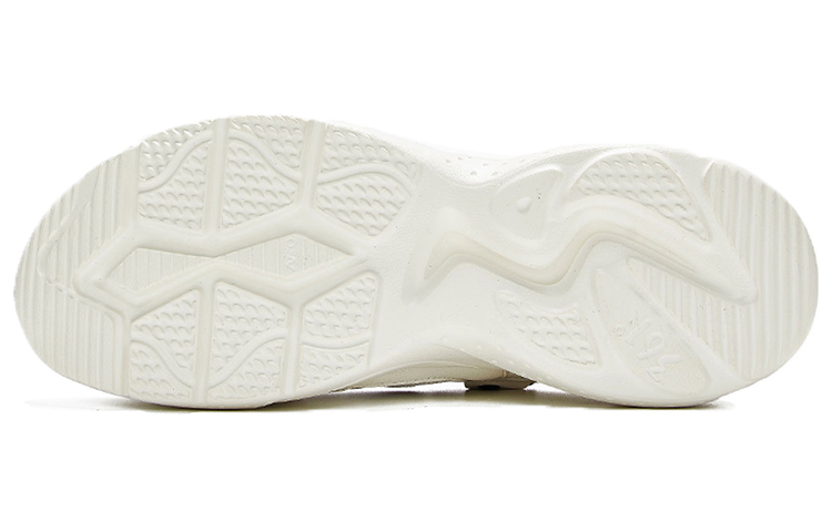 Shop 361° NFO科技 透氣低幫運動鞋 白棕