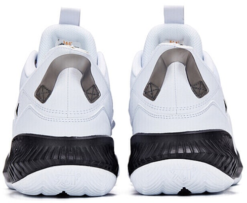 361° Outdoor Basketball Shoes 'White Black' 671941101-2 Lookbook 361° Outdoor Basketball Shoes 'White Black' 671941101-2