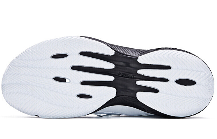 Shop 361° Outdoor Basketball Shoes 'White Black' 671941101-2