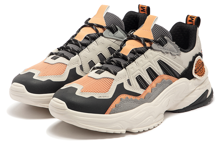 Lookbook 361° 和平精英 x '漂浮石/陶' 672336779-2