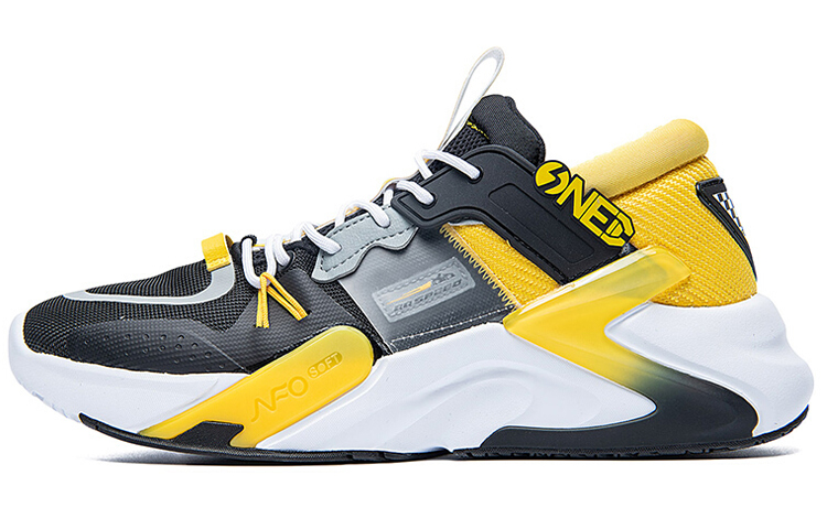 361° QQ Speed Black White Yellow 'Vast NFO' 572036708-7