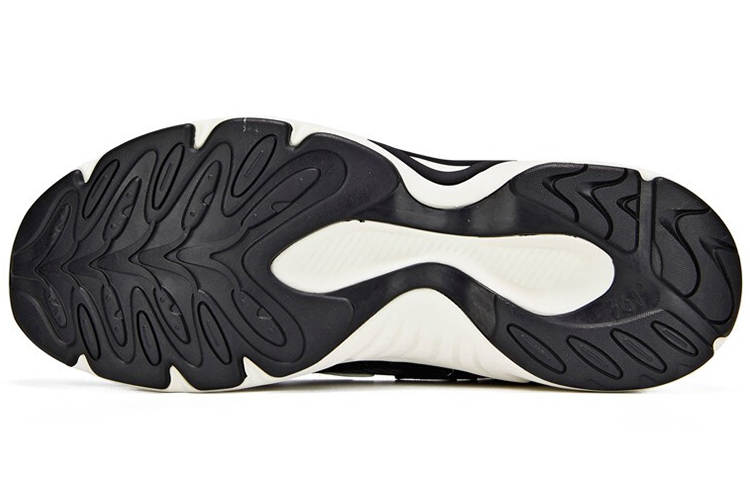 Shop 361° Retro Bernafas Low 'Hitam Hijau' 571936764-5