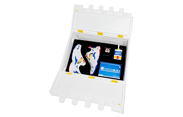 Purchase 361° Retro Casual Running Shoes Custom Gift Box 'White Blue Yellow' N6000036
