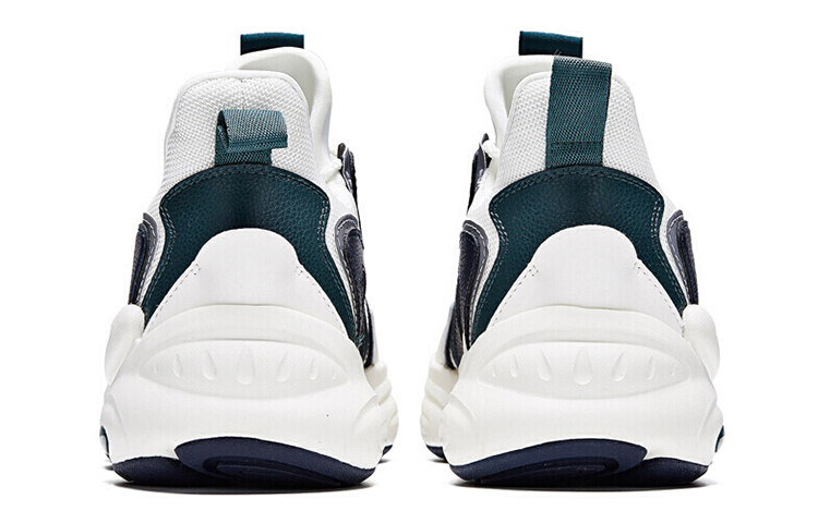 Lookbook 361° 复古老爹鞋‘羽白’ 672016779-3