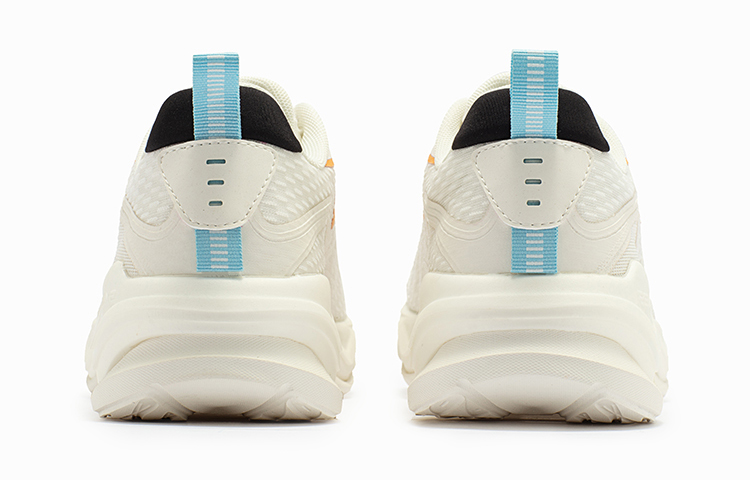 Shop 361° Hardloopschoenen Laag ''Feather White'' 672312218-1