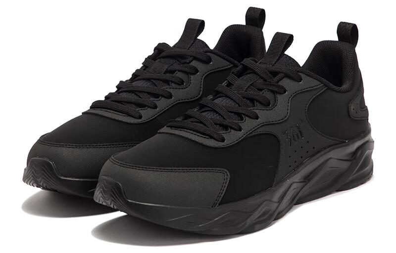 Lookbook Kasut Lari 361° 'Hitam Penyerapan Hentakan Rendah' 672332202F-3