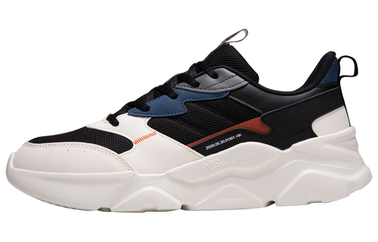 Buy 361° 로우 블랙/화이트/레드 러닝화 672146728-13