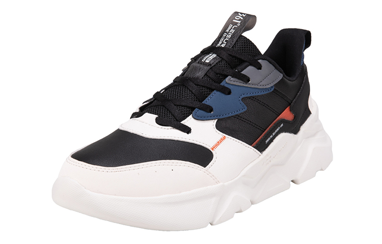 Lookbook Sepatu Lari 361° Low 'Hitam Putih Merah' 672146728-11