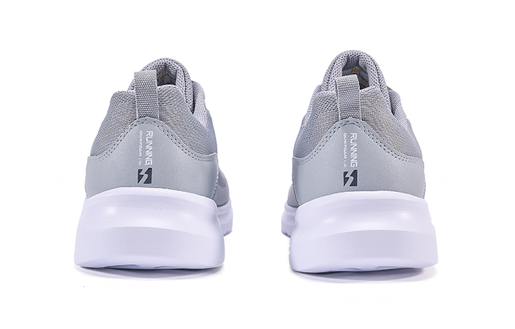 Shop 361° Running Shoes Low 'Grey' 672022216-5