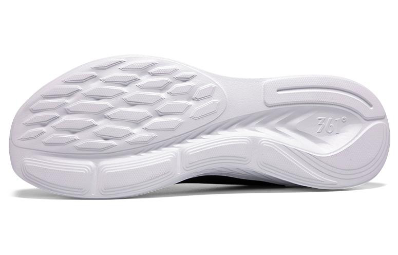 Shop 361度 防滑耐磨透氣 低幫 跑步鞋 男款 曜石黑