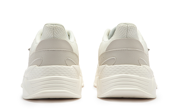 Shop 361° Sneaker 'Feather White' 672316715-1