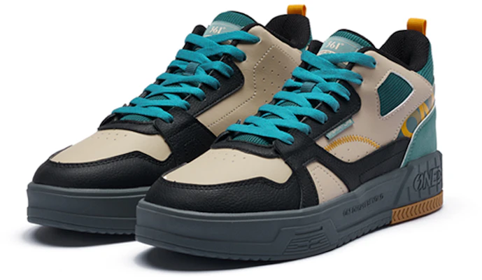 361° Sneaker Mid 'Black' 572246608-5 Lookbook 361° Sneaker Mid 'Black' 572246608-5