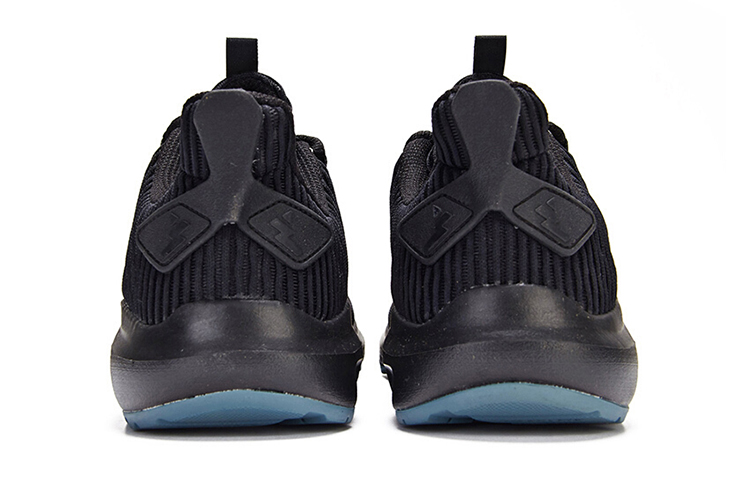 Lookbook 361° 遡溪 防滑耐磨 低筒戶外功能鞋 黑綠