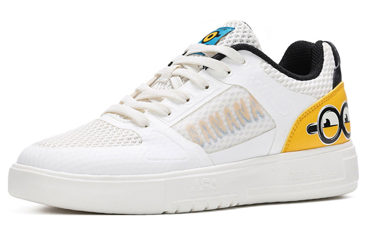 Lookbook 361° x Minions Scarpe Basse Casual Skate ''Bianco'' 572026630-1