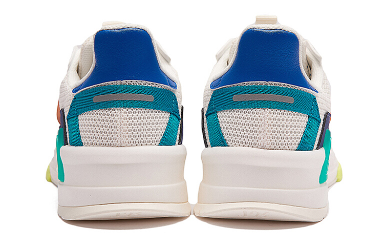 Lookbook 361° x QQ飞车低帮“白绿” 572036703-1