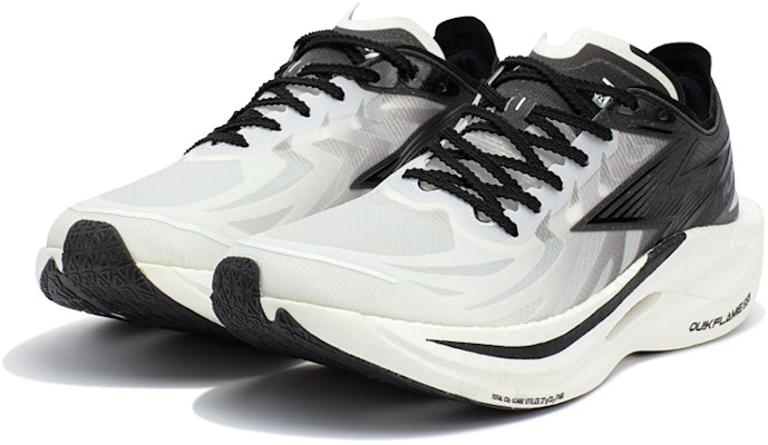 361° x Qu!k Foam Flying Flame 2 'White Black' 572312205-2 Lookbook 361° x Qu!k Foam Flying Flame 2 'White Black' 572312205-2