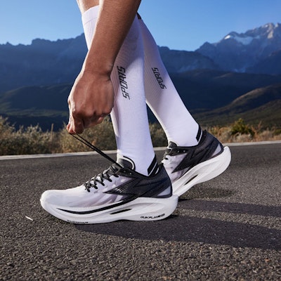 361° x Qu!k Foam Flying Flame 2 'White Black' 572312205-2 Details for 361° x Qu!k Foam Flying Flame 2 'White Black' 572312205-2