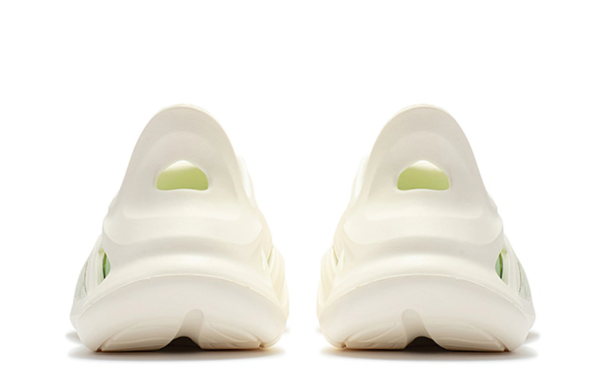 361° Youjing 'Beige Breathable Beach Sandal'