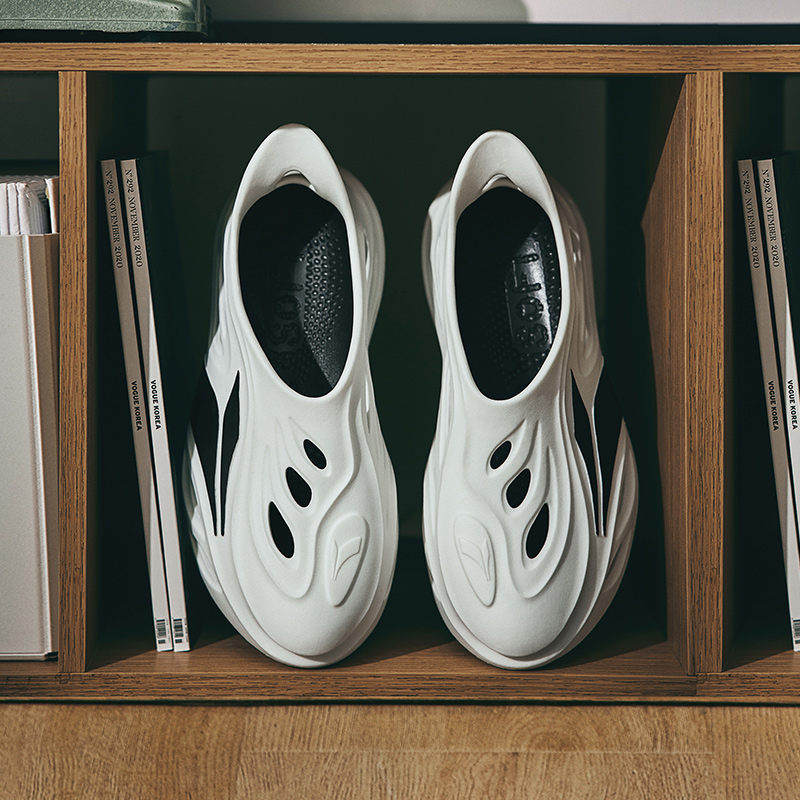 Sizing 361° Youwhale 'Putih Hitam' 672226722-1