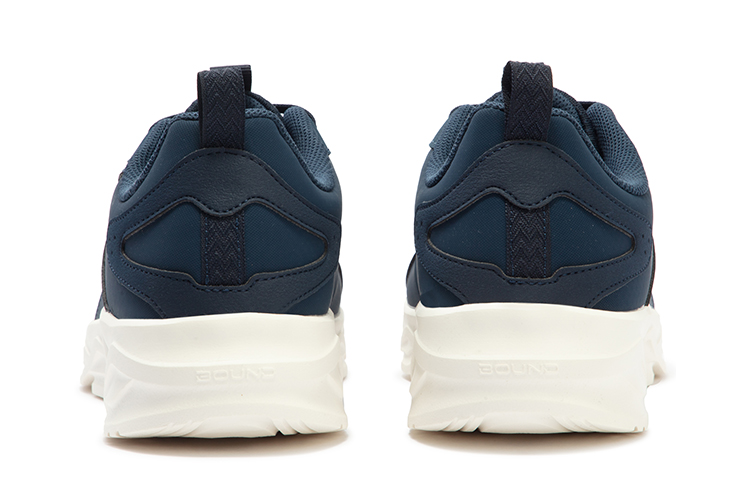 Shop 361° Blade 'Biru Hangat Low-Top Lari' 672342212BF-1