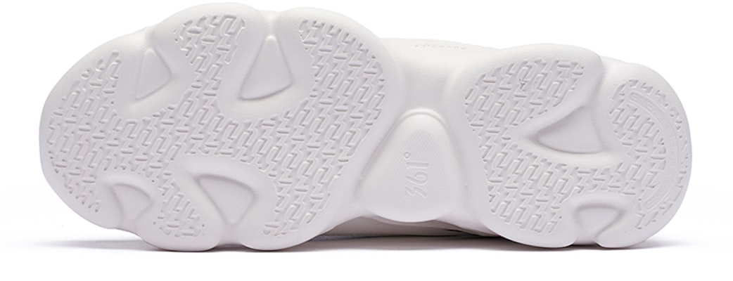 361° 클라우드 '블랙 화이트 플리스' 로우 (72 characters) 672236767BF-3 Purchase 361° 클라우드 '블랙 화이트 플리스' 로우 (72 characters) 672236767BF-3