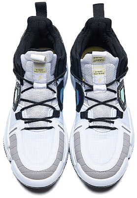 361° Cross Fire 篮球鞋 '白玉影刺' 572031121-1 Lookbook 361° Cross Fire 篮球鞋 '白玉影刺' 572031121-1