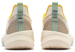 361° 熔岩 耐磨減震 低筒 籃球鞋 男款 米黃 Shop 361° 熔岩 耐磨減震 低筒 籃球鞋 男款 米黃